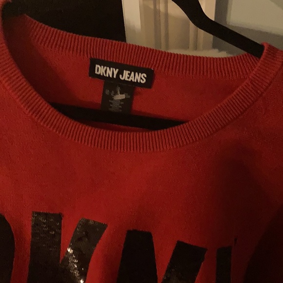 DKNY jeans new sequinned red sweater - Picture 2 of 11